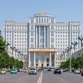 援塔吉克斯坦議會(huì)大廈